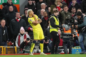 PG电子最新官网-体坛联播｜利物浦遭热刺绝平，米兰输球错失争冠良机